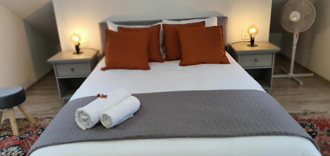 Hoobee Home & Rooftop Terrace Târgu-Mureş Eksteriør bilde