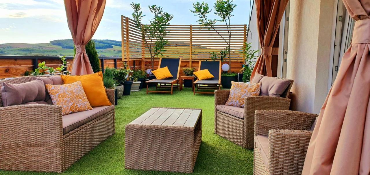 Hoobee Home & Rooftop Terrace Târgu-Mureş Eksteriør bilde